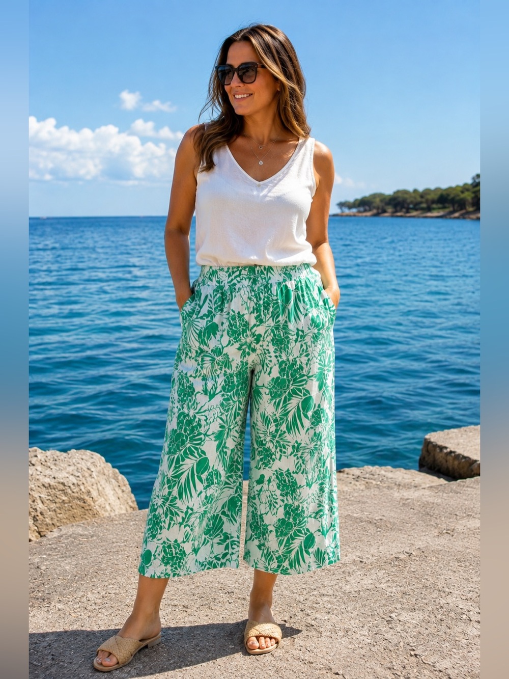 Nicole Miller New York 100% Linen Tropical Wide Leg Crop Pants
